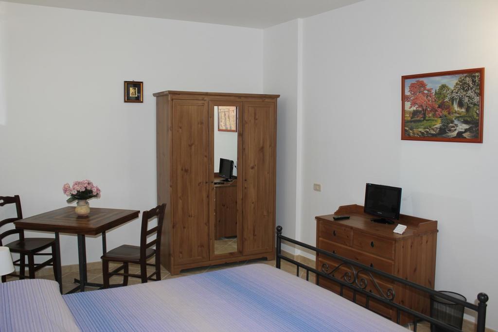 Azienda Vitivinicola Sergio Del Casale Vasto Exterior foto
